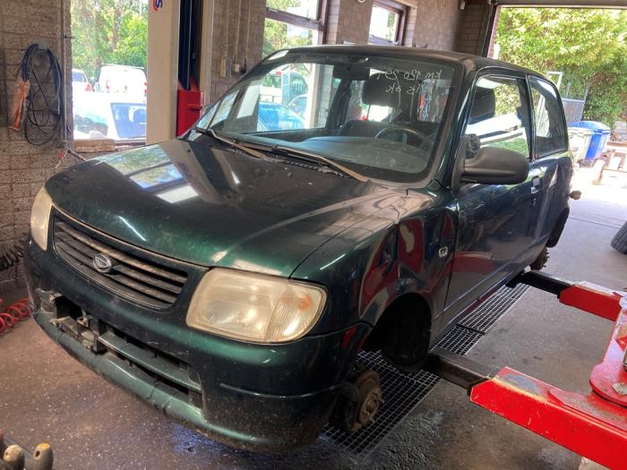 Daihatsu Cuore Vehículo de desguace (2002, Verde)