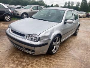 Volkswagen Golf IV 1.6 16V Vehículo de desguace (2001, Gris)
