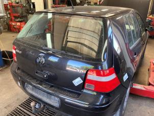 Volkswagen Golf IV 2.0 Vehículo de desguace (2003, Negro)