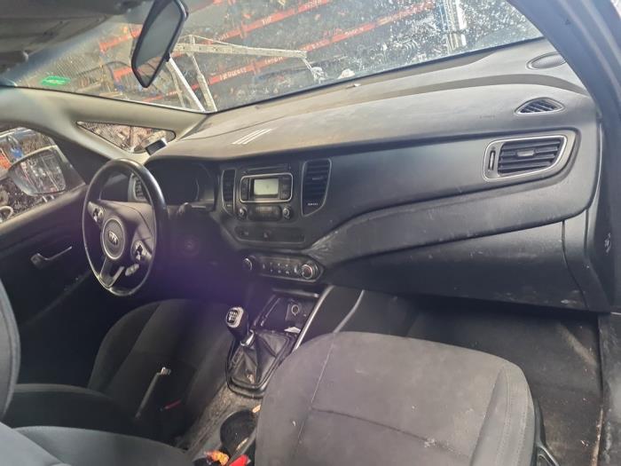 Kia Carens IV 1.6 GDI 16V Samochód złomowany (2014, Szary)