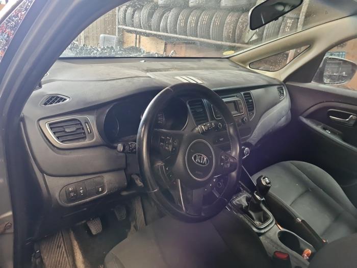 Kia Carens IV 1.6 GDI 16V Samochód złomowany (2014, Szary)
