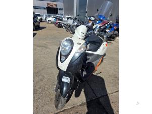 Sym Mio Scooter (Épave, 2011)