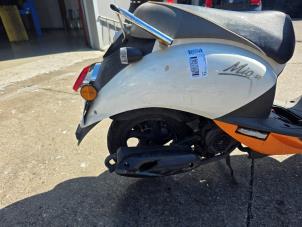 Sym Mio Scooter (Épave, 2011)