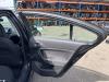 Opel Insignia 2.0 CDTI 16V 130 Ecotec Schrottauto (2015, Schwarz)