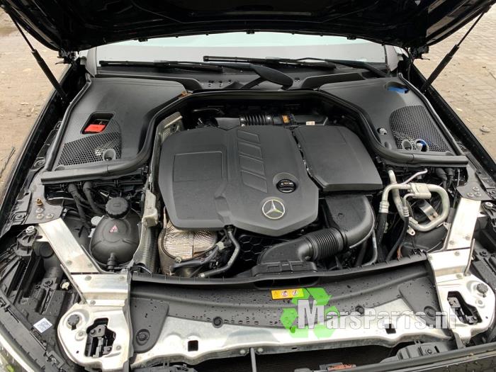 Mercedes E E-220d 2.0 Turbo 16V Salvage vehicle (2019, Black)