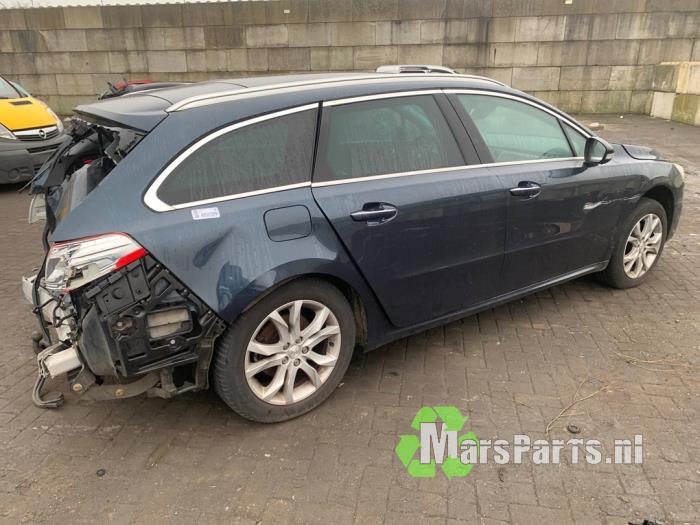 Peugeot 508 SW 1.6 THP 16V Skrotfordon (2014, BLAUW)