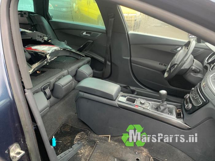 Peugeot 508 SW 1.6 THP 16V Skrotfordon (2014, BLAUW)