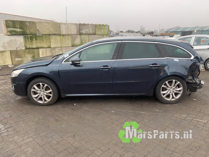 Peugeot 508 SW 1.6 THP 16V Skrotfordon (2014, BLAUW)