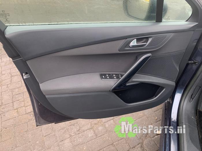 Peugeot 508 SW 1.6 THP 16V Skrotfordon (2014, BLAUW)
