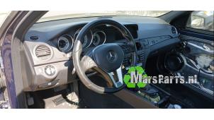 Mercedes C Estate 1.6 C-180 16V BlueEfficiency Vehículo de desguace (2014, Azul)