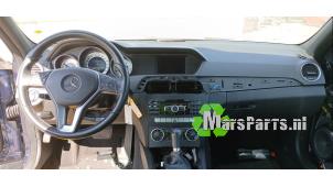 Mercedes C Estate 1.6 C-180 16V BlueEfficiency Vehículo de desguace (2014, Azul)