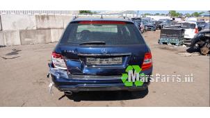 Mercedes C Estate 1.6 C-180 16V BlueEfficiency Vehículo de desguace (2014, Azul)