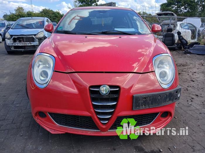 Alfa Romeo Mito Épave (2009, Rouge)
