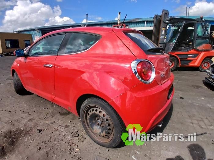 Alfa Romeo Mito Épave (2009, Rouge)