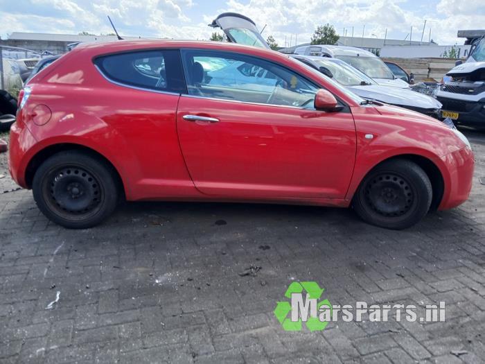 Alfa Romeo Mito Épave (2009, Rouge)