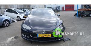 Tesla Model S 85  (Desguace)