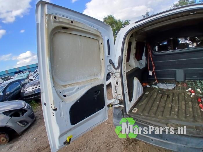Citroen Berlingo 1.6 Hdi 16V 90 Samochód złomowany (2010, Granit)