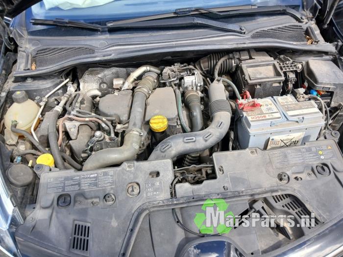 Renault Clio IV Estate/Grandtour 1.5 Energy dCi 90 FAP Épave (2015, Noir)