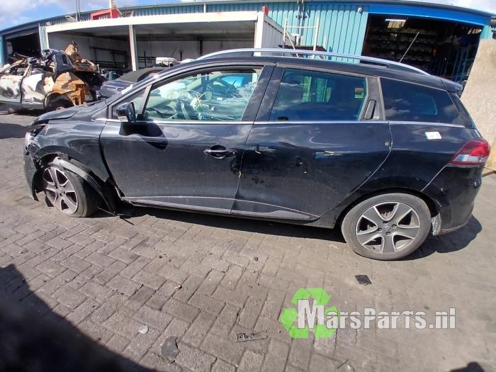 Renault Clio IV Estate/Grandtour 1.5 Energy dCi 90 FAP Épave (2015, Noir)