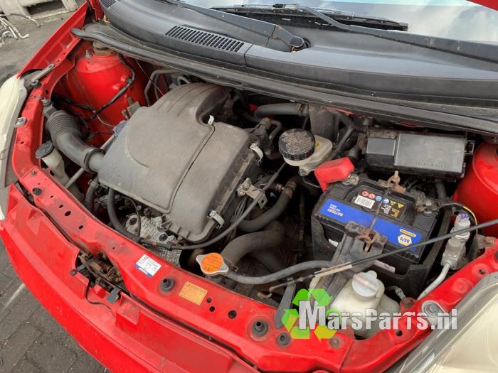Daihatsu Sirion 2 1.0 12V DVVT Skrotfordon (2007, ROOD)