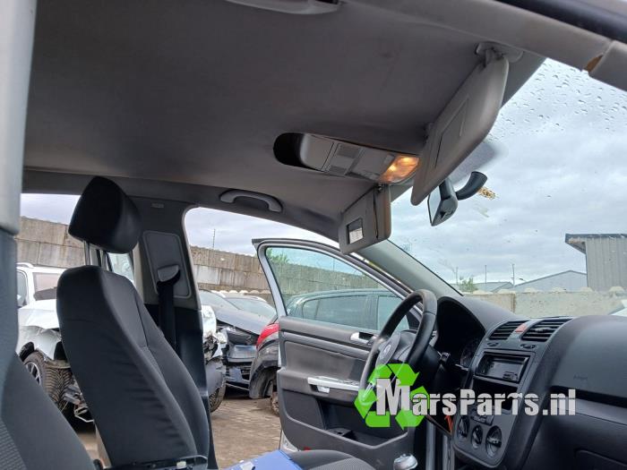 Volkswagen Jetta III 1.6 Samochód złomowany (2006, Szary)