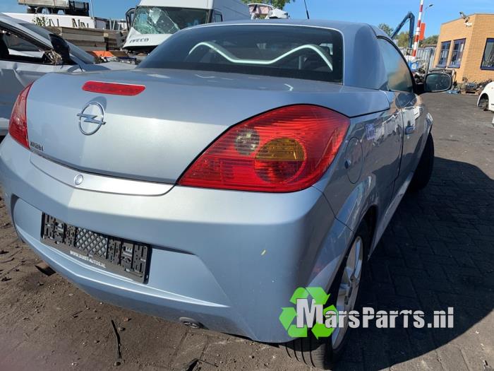 Opel Tigra Twin Top 1.4 16V Samochód złomowany (2005, Niebieski)