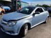 Opel Tigra Twin Top 1.4 16V Samochód złomowany (2005, Niebieski)