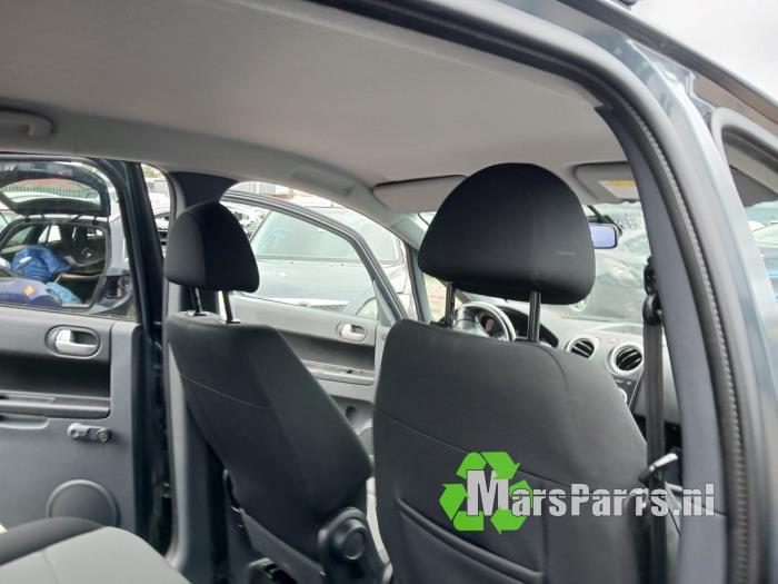 Mitsubishi Colt 1.3 16V Skrotfordon (2008, GRIJS)