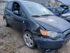 Mitsubishi Colt 1.3 16V Skrotfordon (2008, GRIJS)