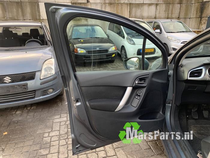 Citroen C3 1.4 16V VTi Damaged vehicle (2011, Gray)
