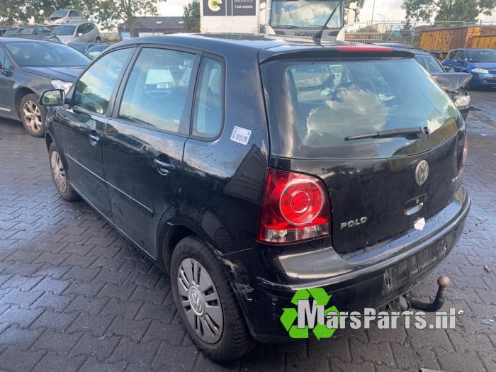 Volkswagen Polo IV 1.4 16V Salvage vehicle (2005, Black)
