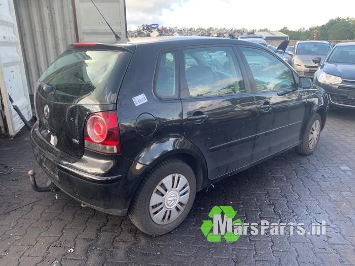 Volkswagen Polo IV 1.4 16V Salvage vehicle (2005, Black)