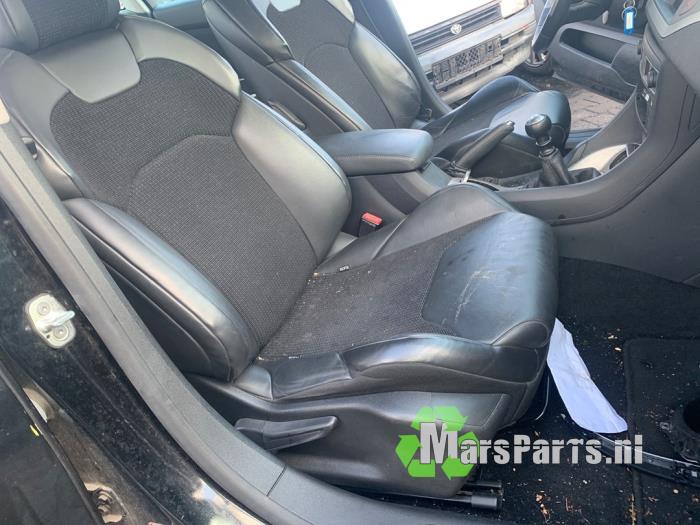 Citroen C5 III Berline 1.6 16V THP 155 Samochód złomowany (2010, Czarny)