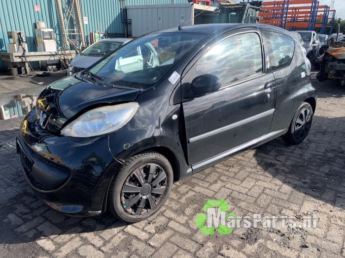 Peugeot 107 1.0 12V Salvage vehicle (2008, Black)