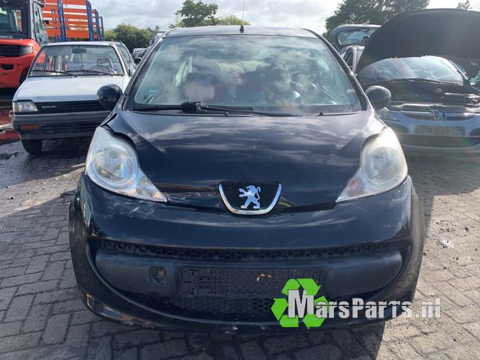 Peugeot 107 1.0 12V Salvage vehicle (2008, Black)