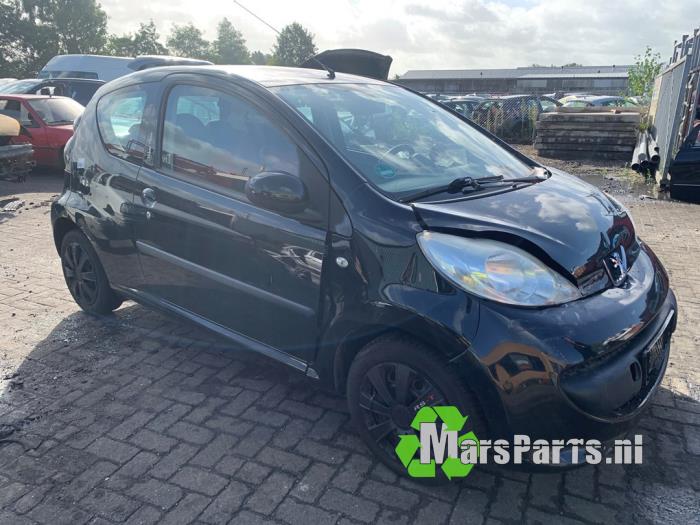 Peugeot 107 1.0 12V Salvage vehicle (2008, Black)