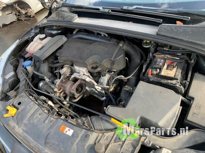 Ford Focus 3 Wagon 1.0 Ti-VCT EcoBoost 12V 125 Salvage vehicle (2013, Black)