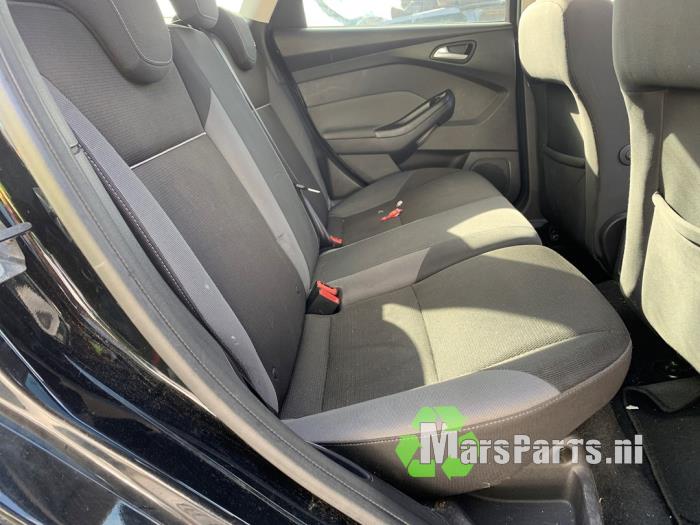 Ford Focus 3 Wagon 1.0 Ti-VCT EcoBoost 12V 125 Salvage vehicle (2013, Black)