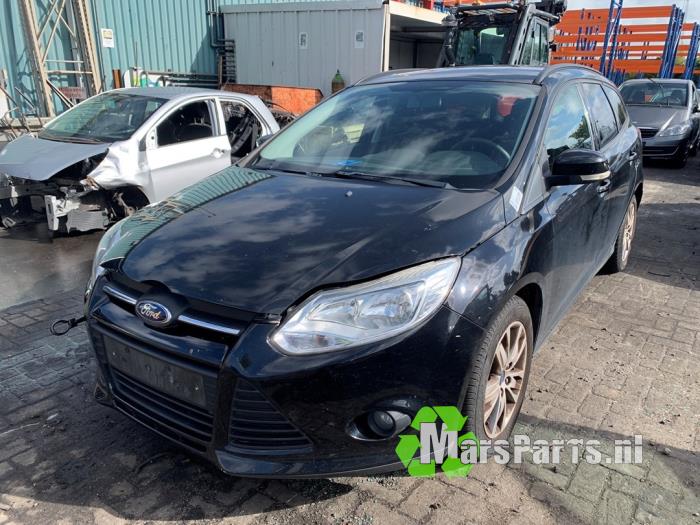Ford Focus 3 Wagon 1.0 Ti-VCT EcoBoost 12V 125 Salvage vehicle (2013, Black)