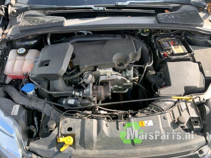 Ford Focus 3 Wagon 1.0 Ti-VCT EcoBoost 12V 125 Salvage vehicle (2013, Black)