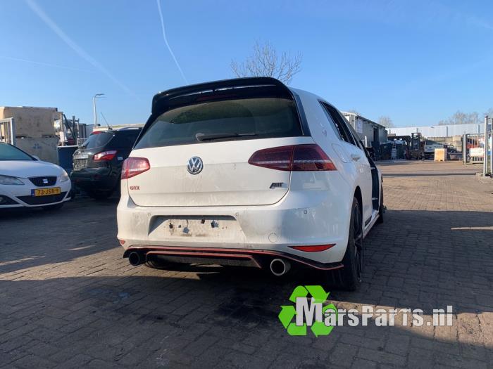 Volkswagen Golf VII 2.0 GTI 16V Clubsport Épave (2016, Blanc)