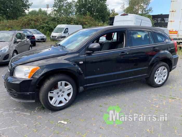 Dodge Caliber 2.0 16V Schrottauto (2011, Schwarz)