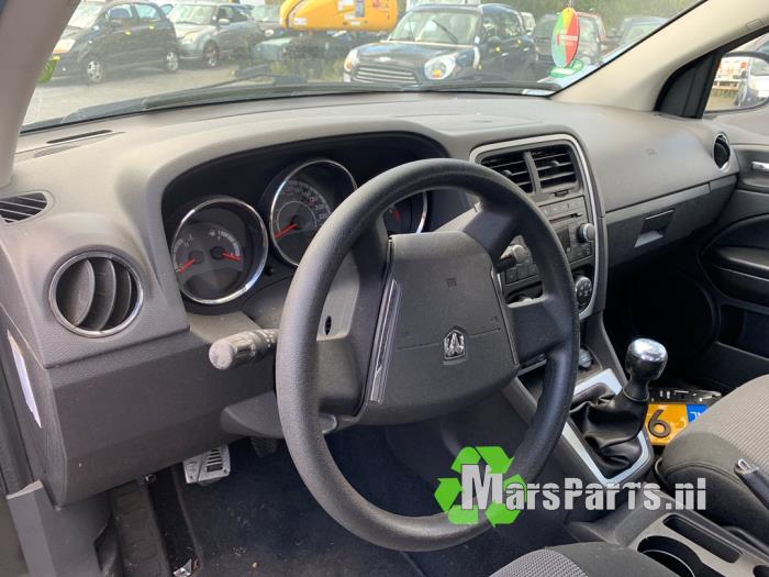 Dodge Caliber 2.0 16V Schrottauto (2011, Schwarz)