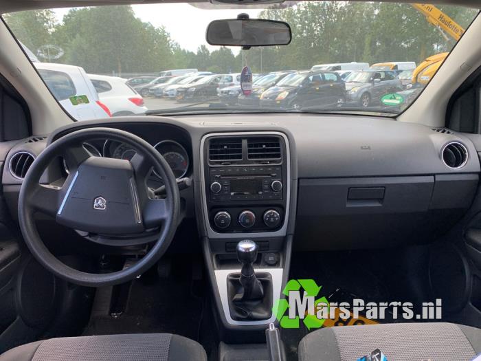 Dodge Caliber 2.0 16V Schrottauto (2011, Schwarz)