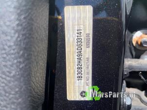 Dodge Caliber 2.0 16V Schrottauto (2011, Schwarz)