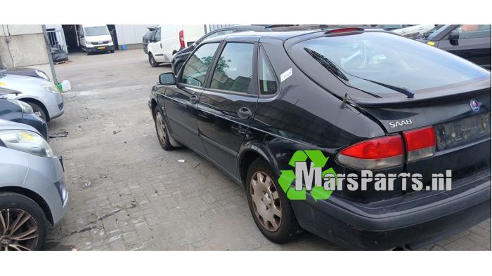 Saab 9-3 I 2.0t 16V Ecopower Samochód złomowany (2002, Czarny)
