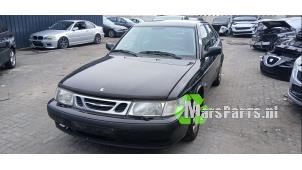Saab 9-3 I 2.0t 16V Ecopower Samochód złomowany (2002, Czarny)