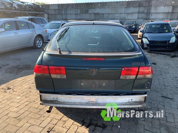 Saab 900 II 2.0 i,Si 16V Samochód złomowany (1995, Zielony)