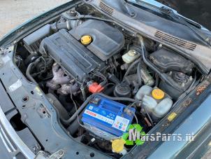 Saab 900 II 2.0 i,Si 16V Samochód złomowany (1995, Zielony)