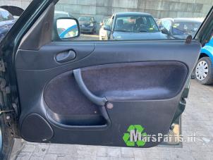 Saab 900 II 2.0 i,Si 16V Samochód złomowany (1995, Zielony)